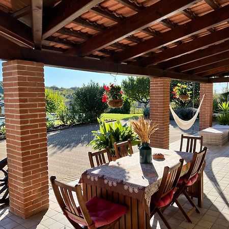 Cascina Il Volo Bed & Breakfast Moncalvo Bagian luar foto