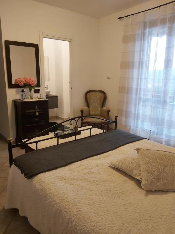 Cascina Il Volo Bed & Breakfast Moncalvo Bagian luar foto