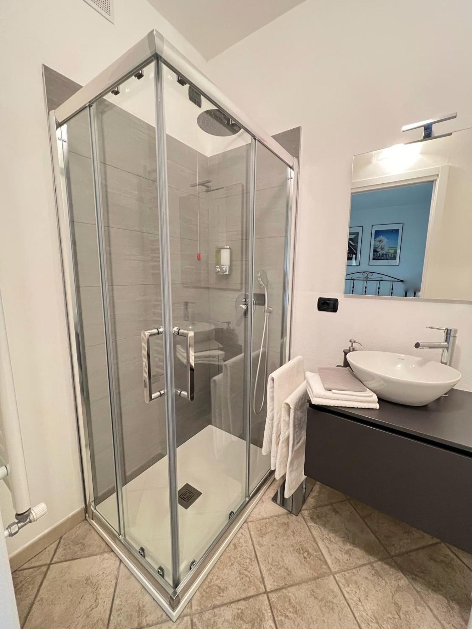 Cascina Il Volo Bed & Breakfast Moncalvo Bagian luar foto